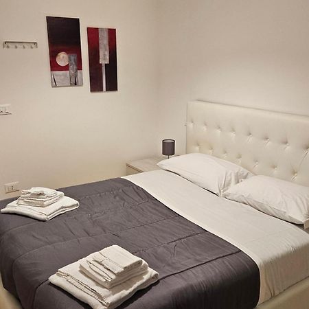 Apartament Residenza Ugo Bassi Bolonia Zewnętrze zdjęcie