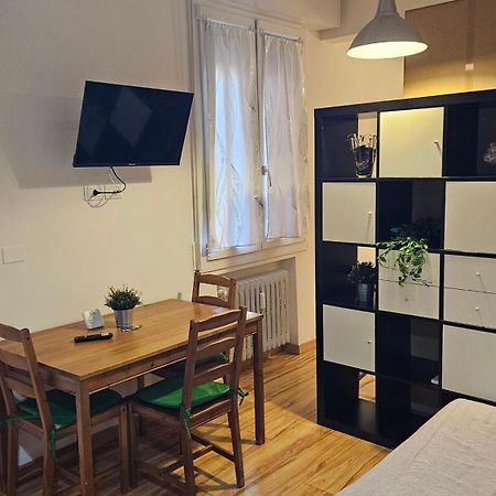 Apartament Residenza Ugo Bassi Bolonia Zewnętrze zdjęcie