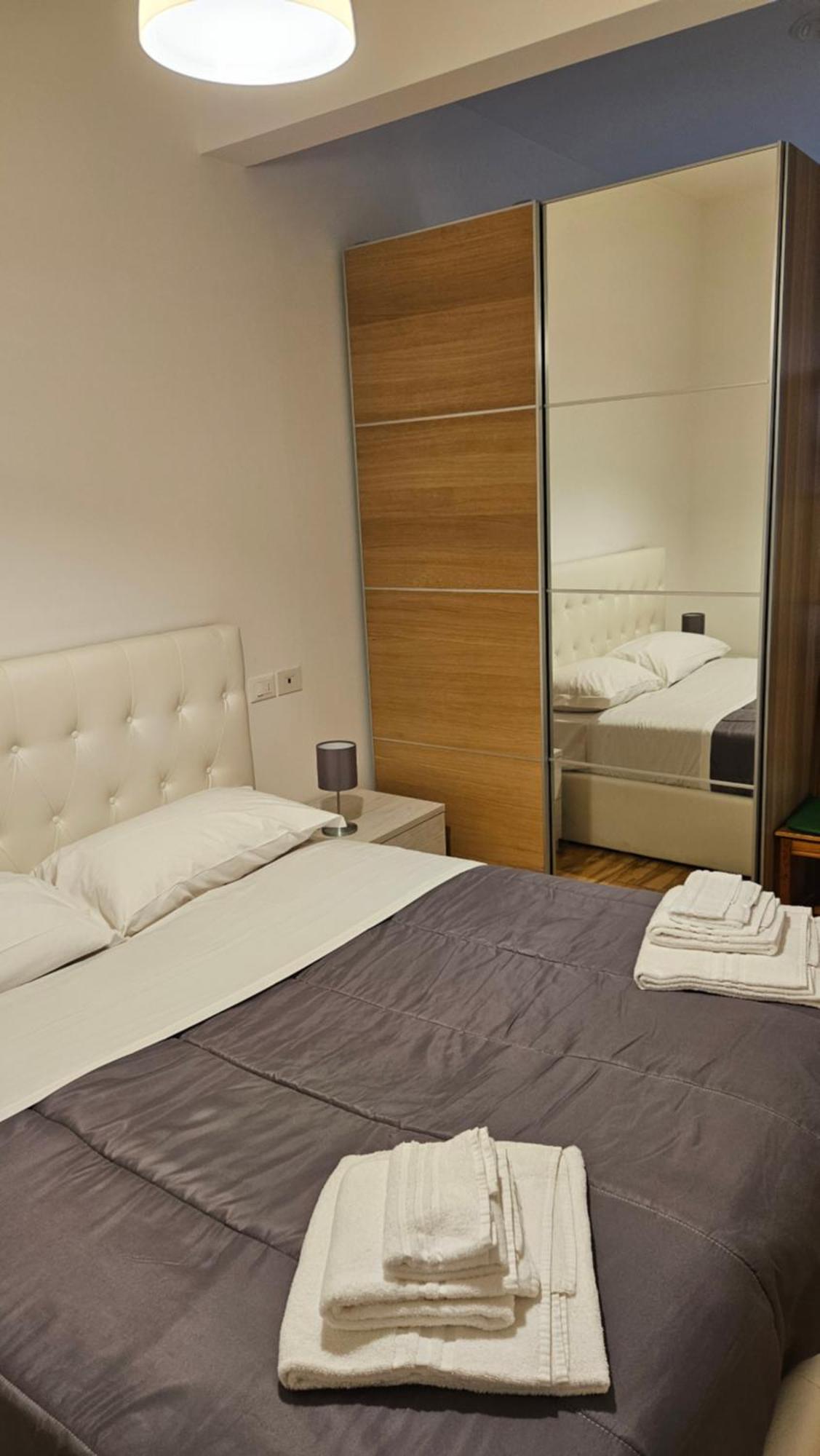 Apartament Residenza Ugo Bassi Bolonia Zewnętrze zdjęcie