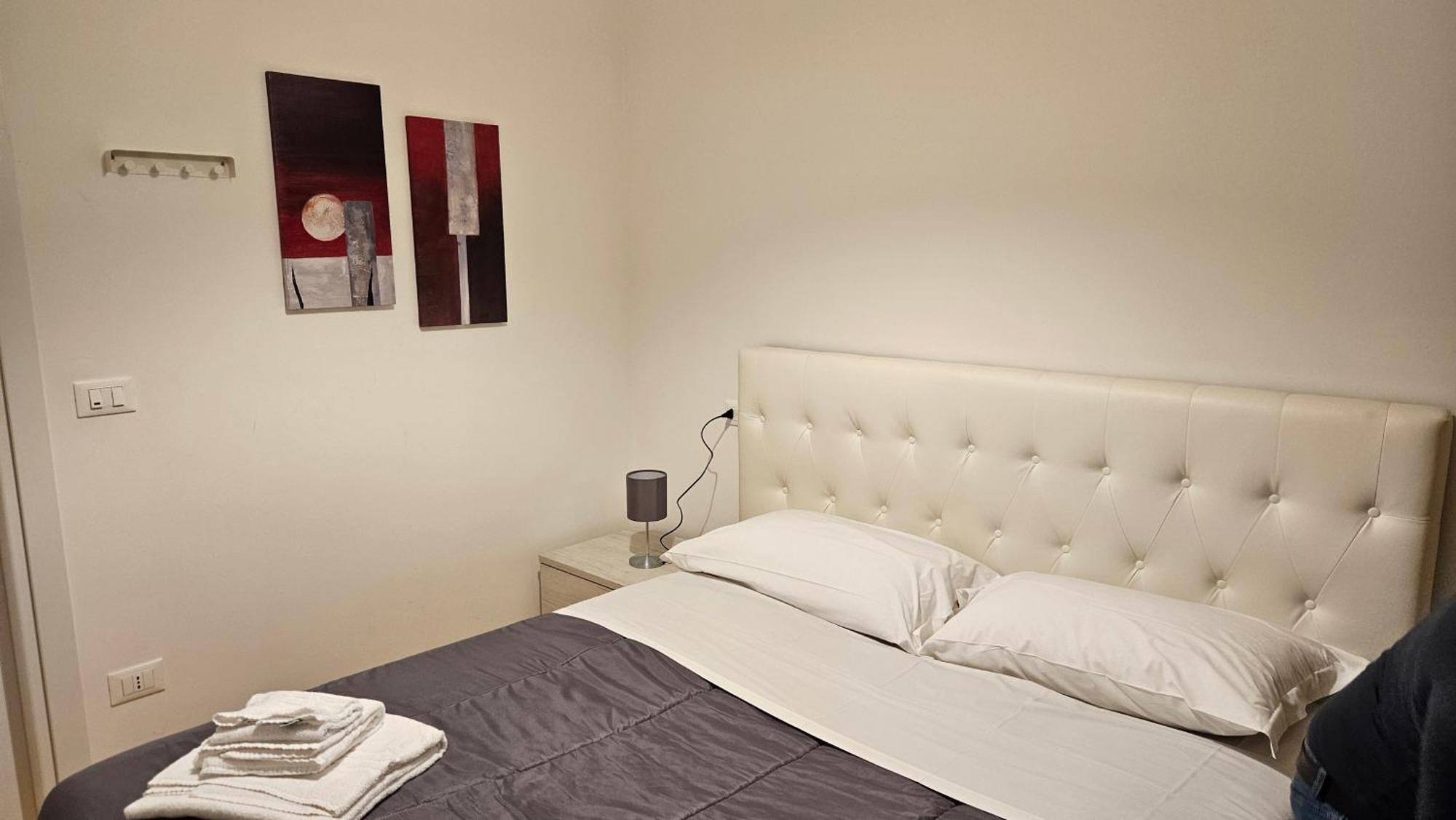 Apartament Residenza Ugo Bassi Bolonia Zewnętrze zdjęcie