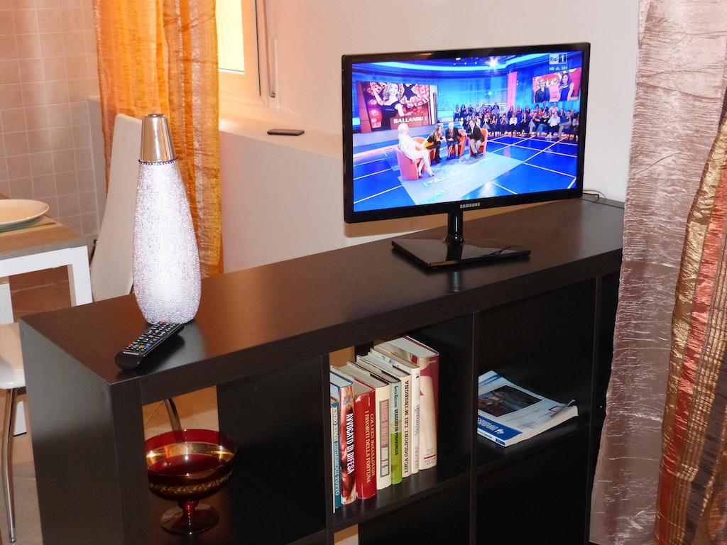 Apartament Residenza Ugo Bassi Bolonia Pokój zdjęcie