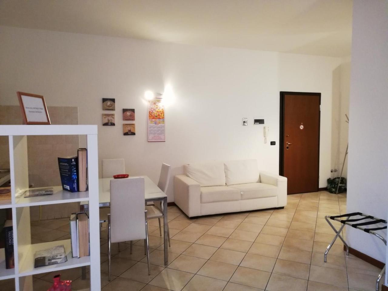 Apartament Residenza Ugo Bassi Bolonia Zewnętrze zdjęcie