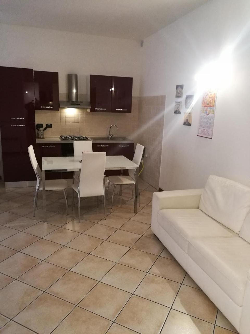 Apartament Residenza Ugo Bassi Bolonia Zewnętrze zdjęcie
