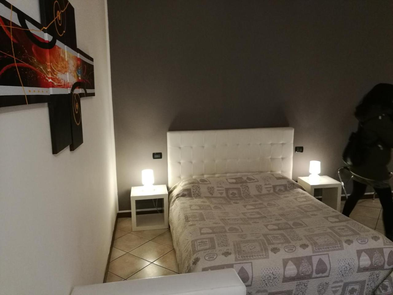 Apartament Residenza Ugo Bassi Bolonia Zewnętrze zdjęcie